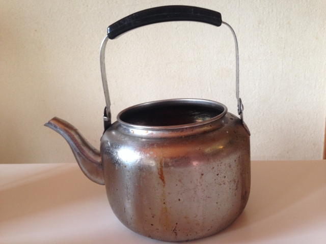 第4715号 Beams Japan 或 Yuwakashi やかん 2l 20 520 税込 ブログ 川口液化ケミカル株式会社